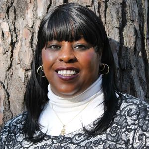 Meet your Posher, Shelia